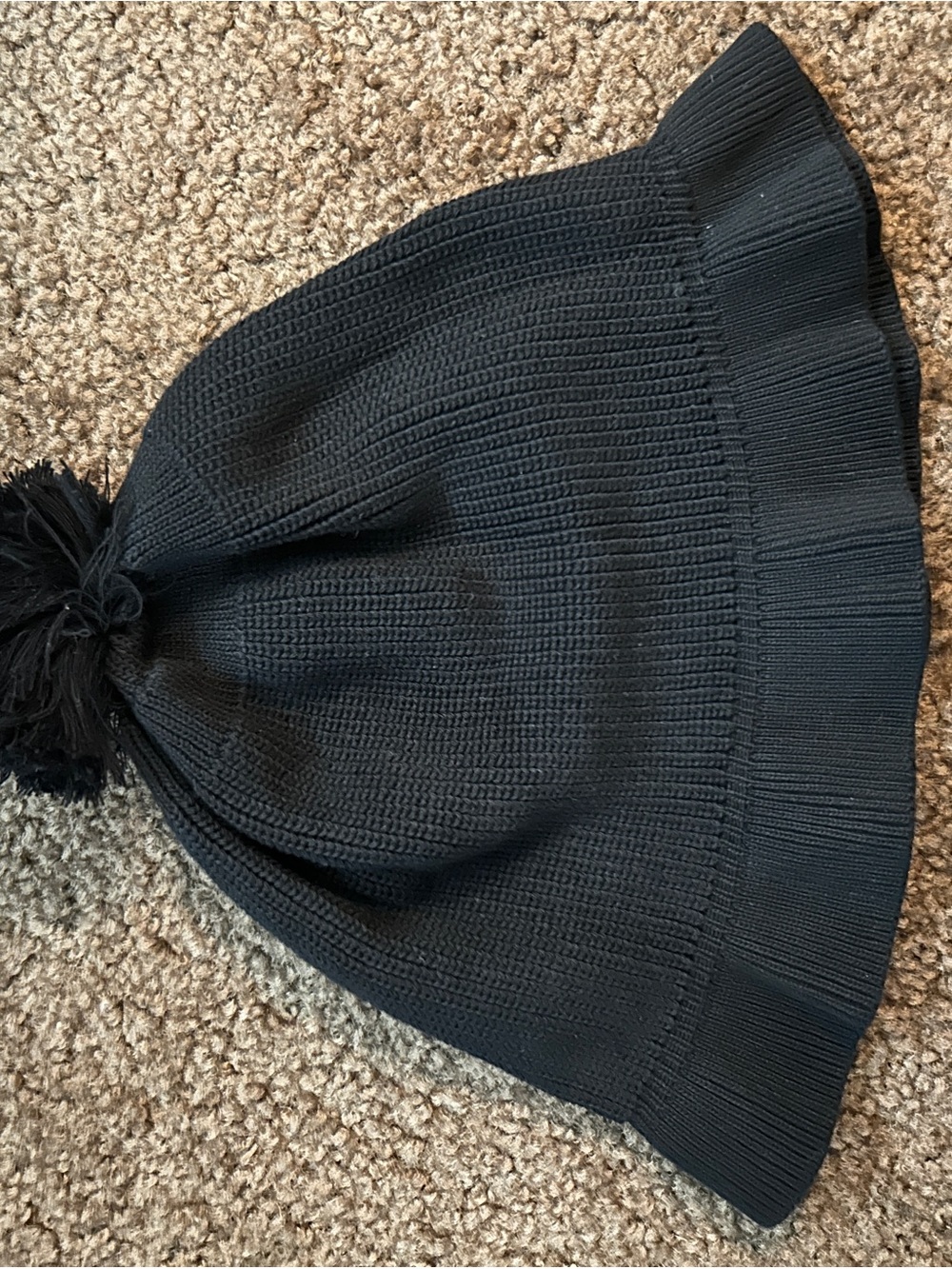 Black Pom Pom Knit Beanie